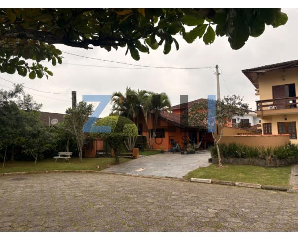 Foto de IMÓVEL RES. - A.T. 551M2 - BERTIOGA/SP (COND. FECHADO)