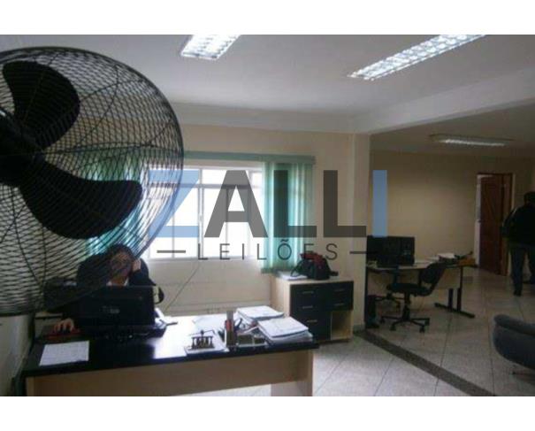 Foto de LOTE 04: GALPÃO - A. TERRENO 1.267,00M² - SÃO PAULO/SP