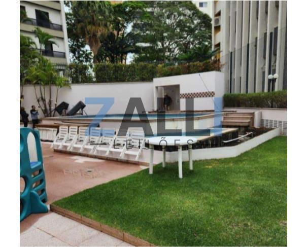 Foto de APTO DUPLEX COBERT - A.T. 759M2 + 8 VAGAS + 2 DEP - MOEMA/SP
