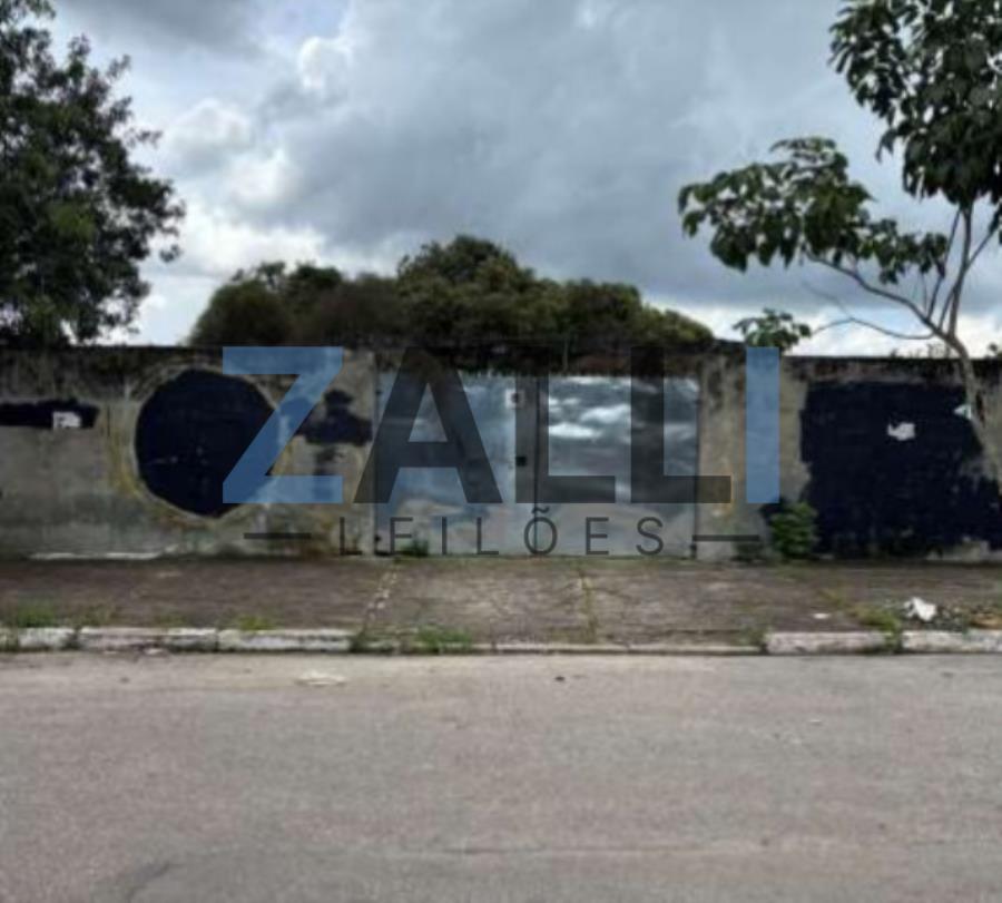 TERRENO RES. 1.800 ² - GUAIANAZES/SP 2 IMÓVEIS - ZONA LESTE/SP, localizado em São Paulo - SP