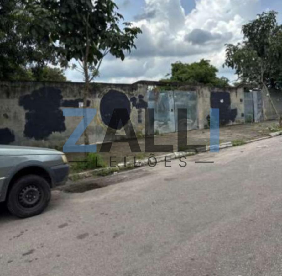 TERRENO RES. 1.800 ² - GUAIANAZES/SP 2 IMÓVEIS - ZONA LESTE/SP, localizado em São Paulo - SP